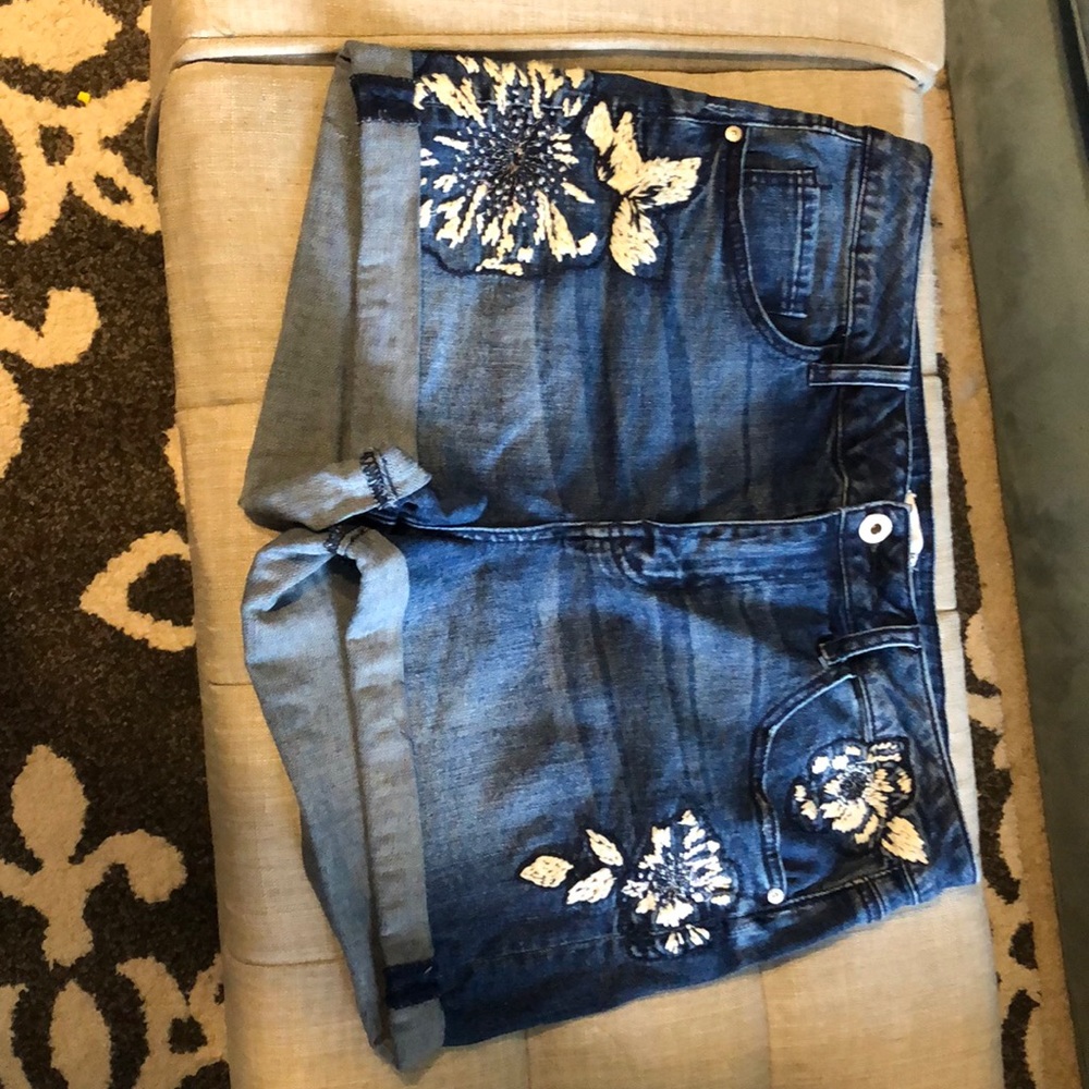 Dex shorts!